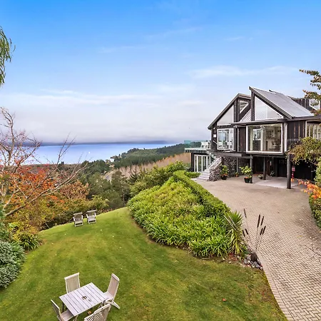 Acacia Cliffs Lodge-2